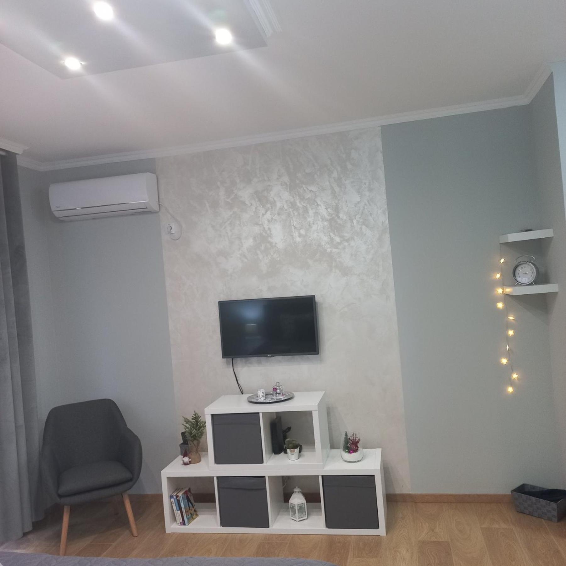 Apartman Lola Subotica Buitenkant foto