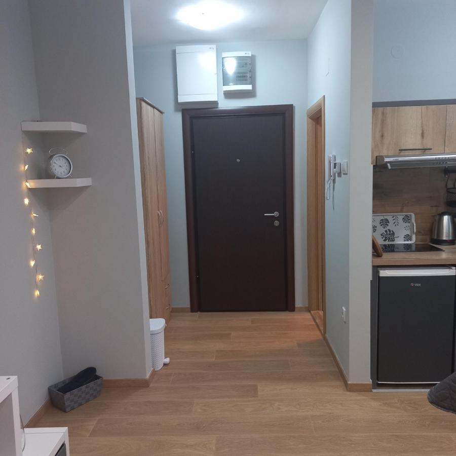 Apartman Lola Subotica Buitenkant foto