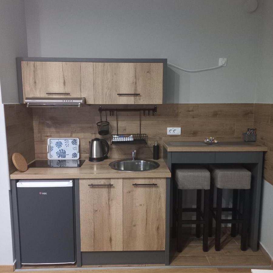 Apartman Lola Subotica Buitenkant foto